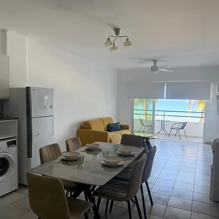 Krasas Beach Apartments Larnaca Exterior photo