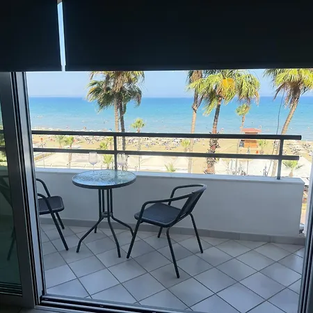Krasas Beach Apartments Larnaca Exterior photo